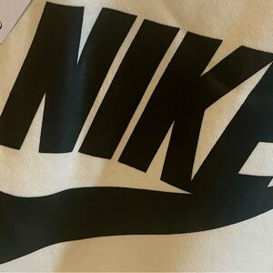 Nike hoodie new